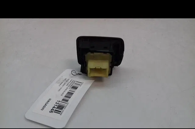 Commande lève-glace porte avant gauche Dacia LODGY (JS_) 1.5 dci (2012) occasion