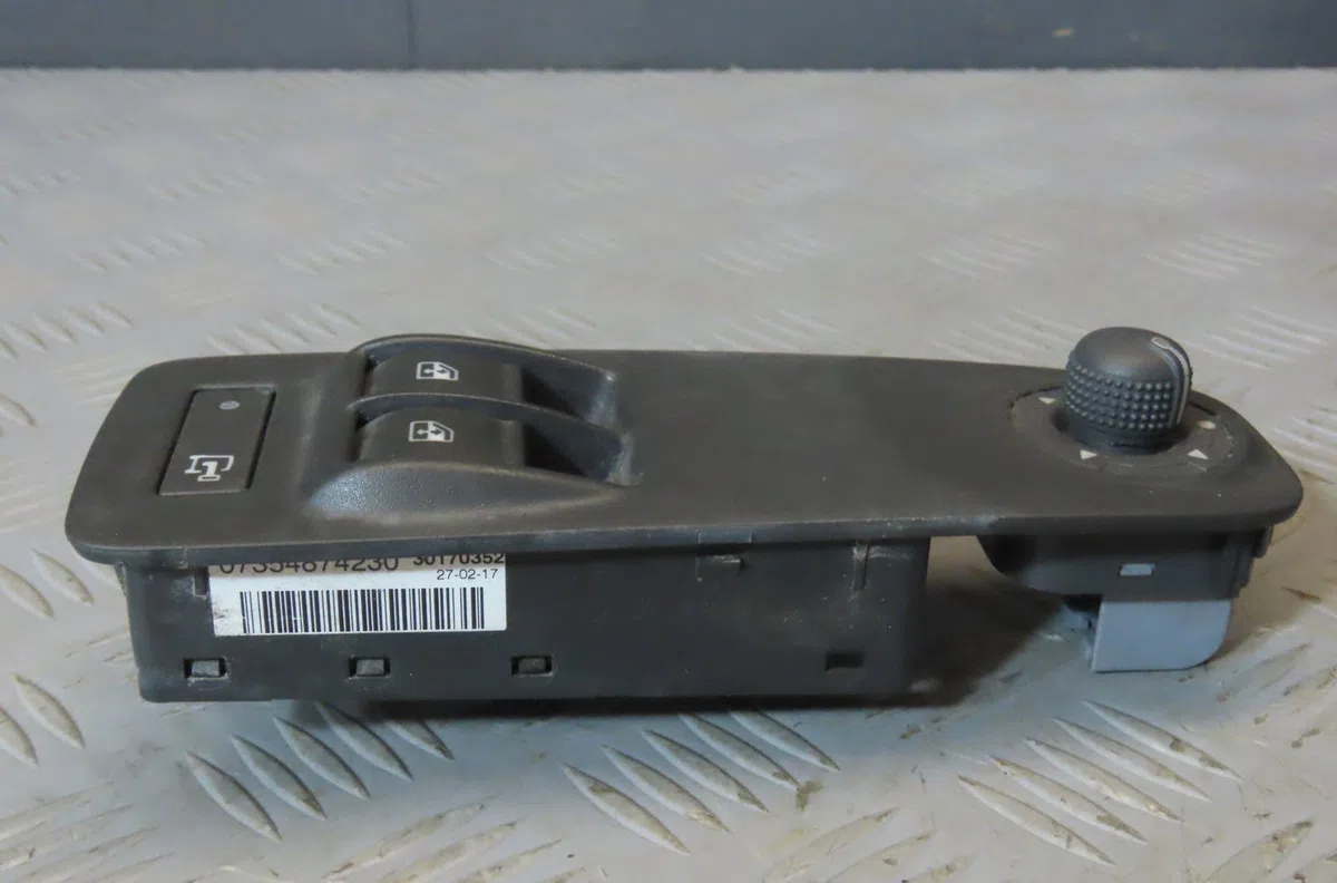 Commande lève-glace porte avant gauche Fiat DUCATO Camionnette (250_) 160 multijet 3,0 d (2006) occasion