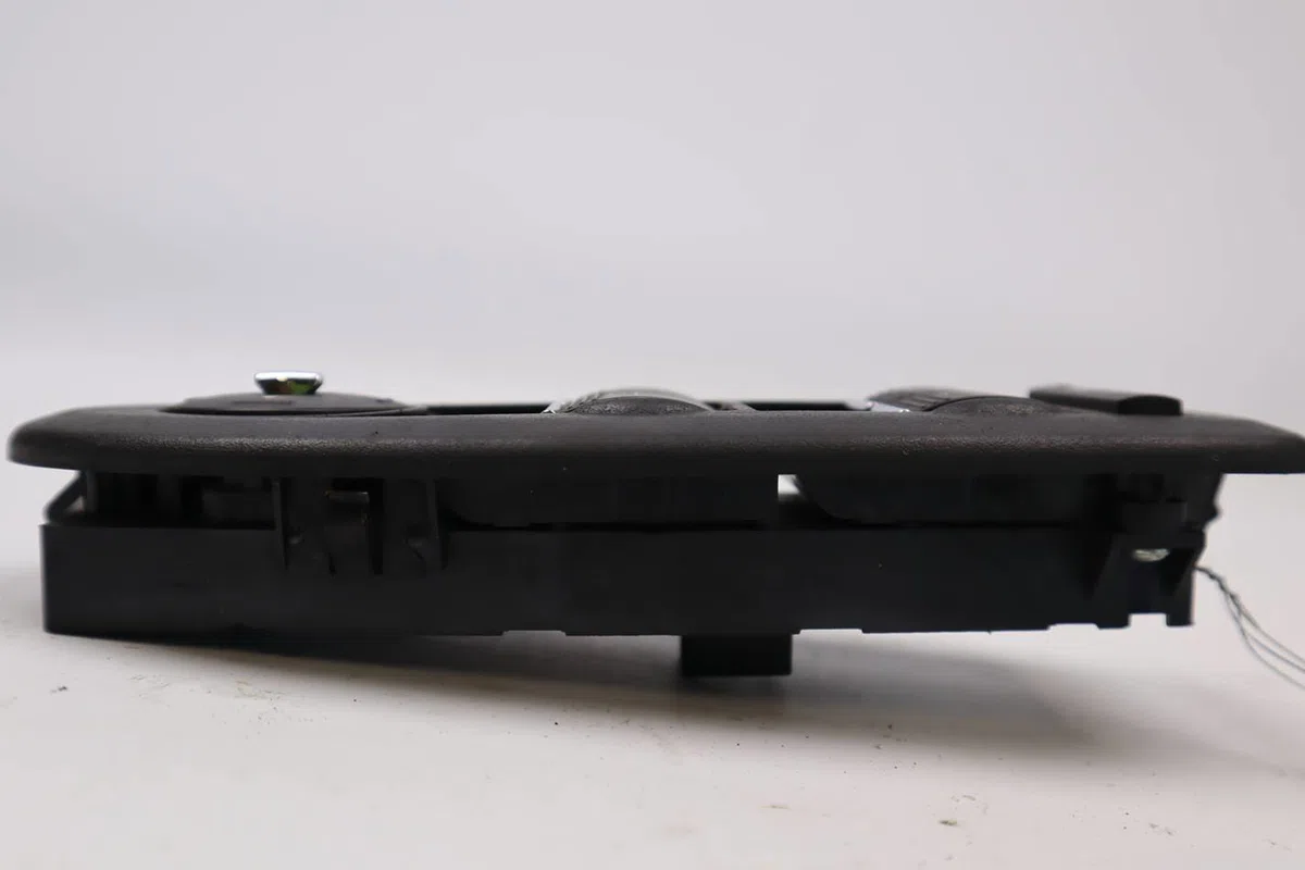 Commande lève-glace porte avant gauche Ford C-MAX (DM2) 2.0 tdci (2007-2010) occasion