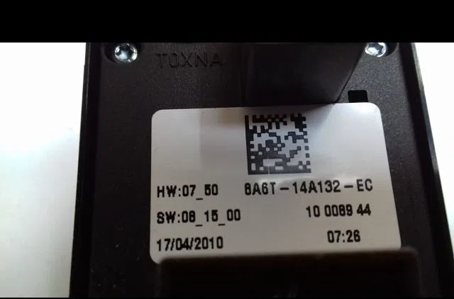 Commande lève-glace porte avant gauche Ford FIESTA VI (CB1, CCN) 1.25 (2008-2017) occasion