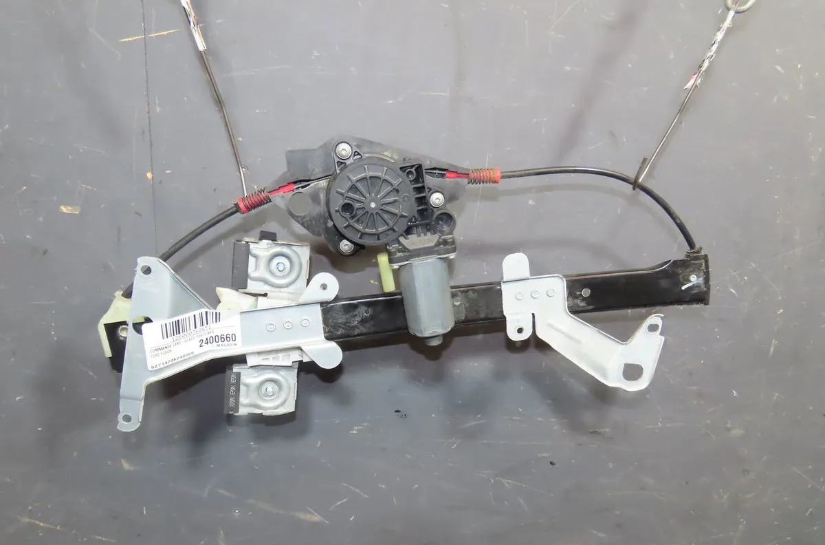 Commande lève-glace porte avant gauche Ford FUSION (JU_) 1.4 (2002-2012) occasion