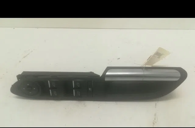 Commande lève-glace porte avant gauche Ford KUGA II (DM2) 2.0 tdci (2013-2014) occasion