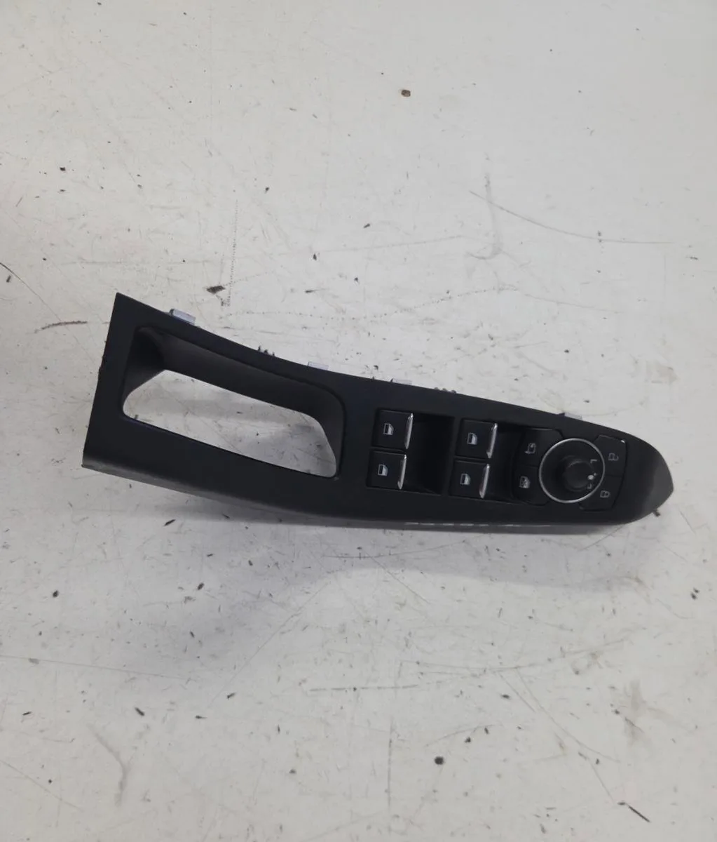 Commande lève-glace porte avant gauche FORD PUMA 2 occasion