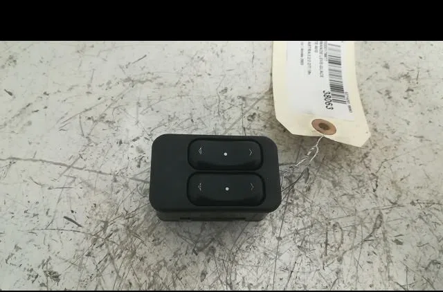 Commande lève-glace porte avant gauche Opel ASTRA G 3-5 portes (T98) 2.0 dti 16v (f08, f48) (1999-2005) occasion