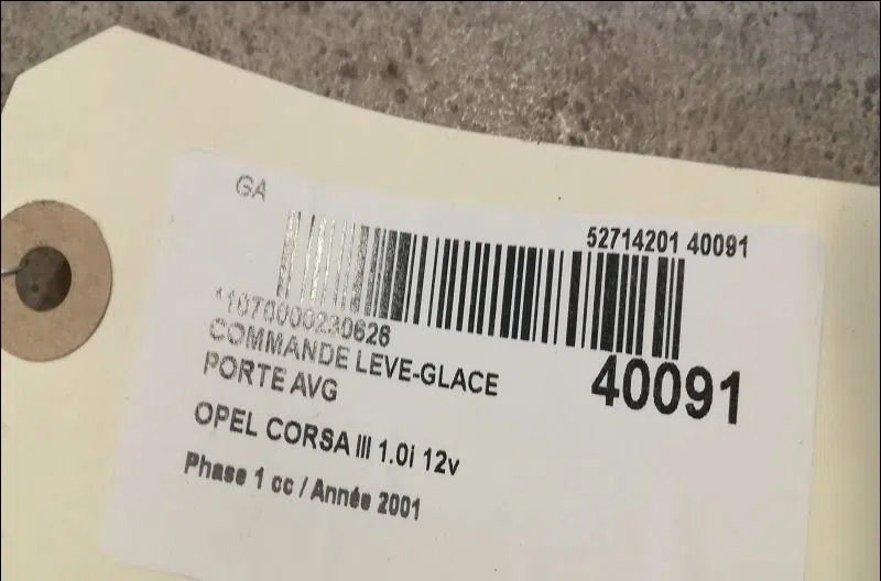 Commande lève-glace porte avant gauche Opel CORSA C (X01) 1.0 (f08, f68) (2000-2003) occasion