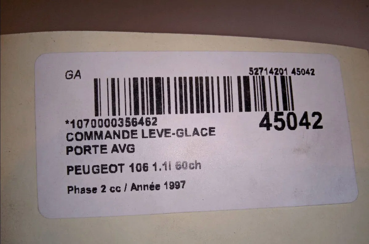 Commande lève-glace porte avant gauche Peugeot 106 I (1A, 1C) 1.1 (1991-1996) occasion