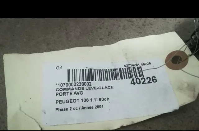 Commande lève-glace porte avant gauche Peugeot 106 II (1A_, 1C_) 1.1 i (1996-2004) occasion