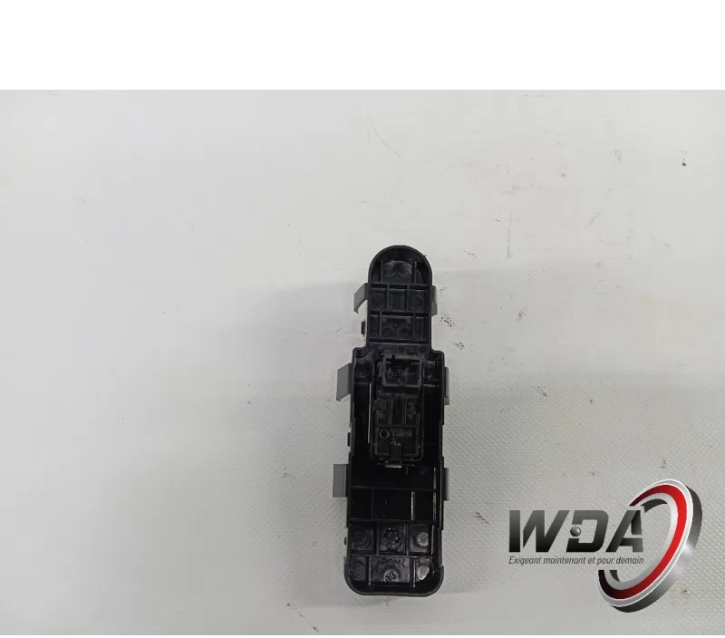 COMMANDE LEVE-GLACE PORTE AVANT GAUCHE PEUGEOT 207 8430046159400