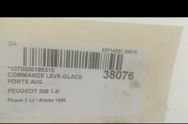 Commande lève-glace porte avant gauche Peugeot 306 3-5 portes (7A, 7C, N3, N5) 1.4 (1993-2001) 5 portes occasion