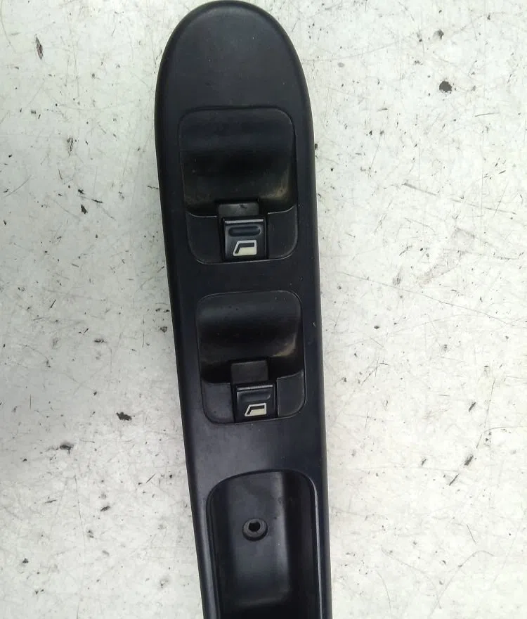 Commande lève-glace porte avant gauche PEUGEOT 307 2001 occasion