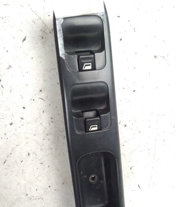 Commande lève-glace porte avant gauche PEUGEOT 307 2002 occasion