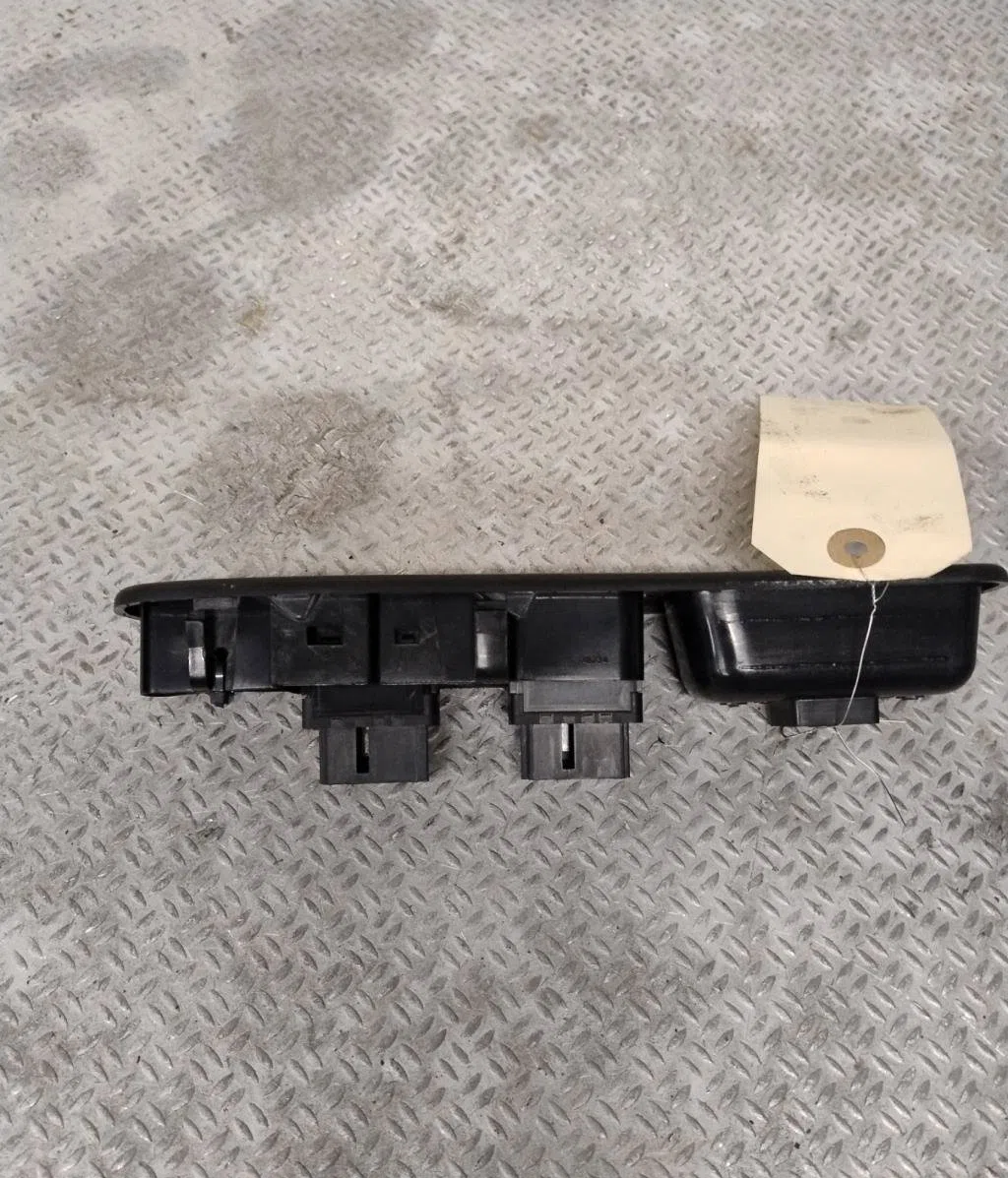 Commande lève-glace porte avant gauche PEUGEOT 307  307 PHASE 2 occasion