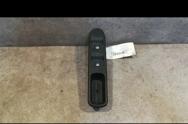 Commande lève-glace porte avant gauche Peugeot 307 (3A-C) 1.6 16v (2000-2007) 5 portes occasion