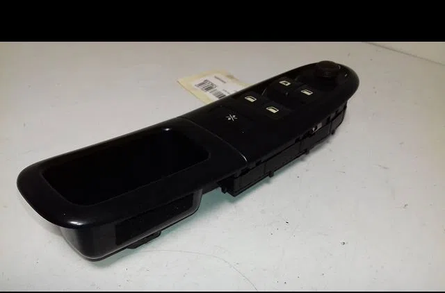 Commande lève-glace porte avant gauche Peugeot 406 (8B) 1.8 16v (1995-2000) occasion