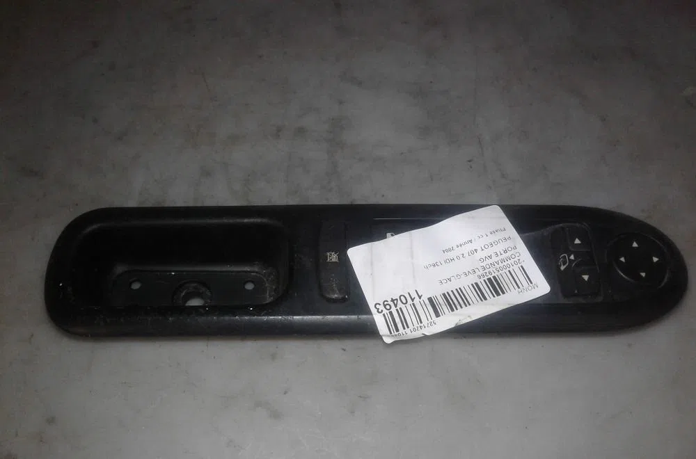 Commande lève-glace porte avant gauche PEUGEOT 407 2004 occasion