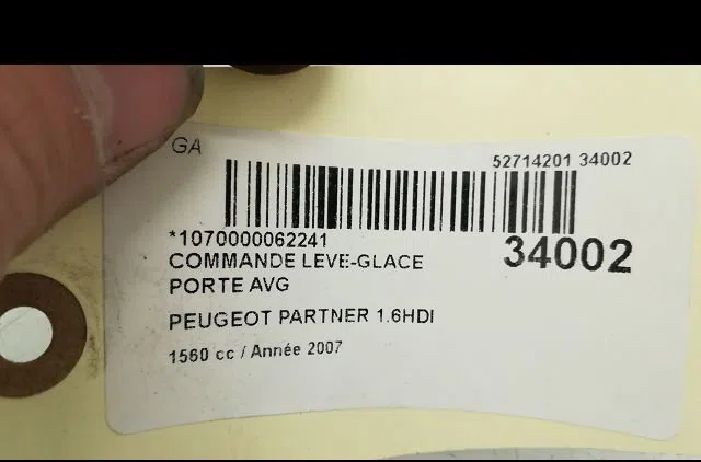 Commande lève-glace porte avant gauche Peugeot PARTNER Camionnette-Monospace (5_, G_) 1.6 hdi 75 (2005-2008) occasion