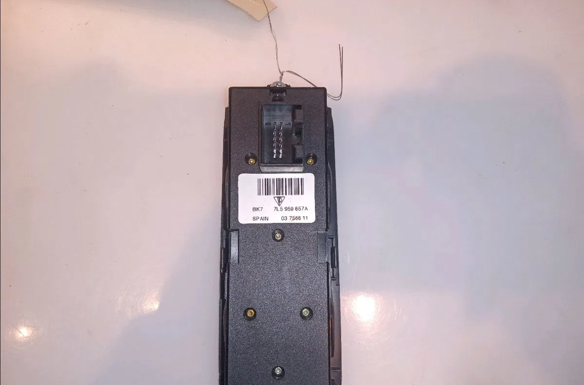 Commande lève-glace porte avant gauche PORSCHE CAYENNE I 2003 occasion