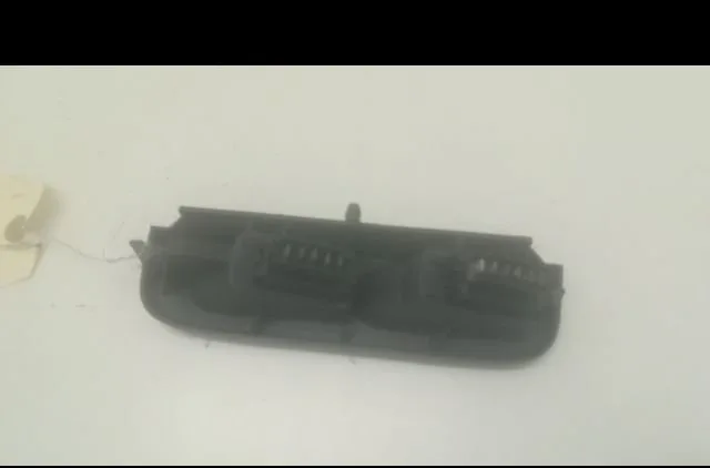 Commande lève-glace porte avant gauche Renault CLIO II (BB_, CB_) 1.2 (bb0a, bb0f, bb10, bb1k, bb28, bb2d, bb2h, cb0a,..