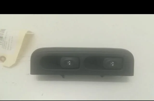 Commande lève-glace porte avant gauche Renault CLIO II (BB_, CB_) 1.2 (bb0a, bb0f, bb10, bb1k, bb28, bb2d, bb2h, cb0a,..
