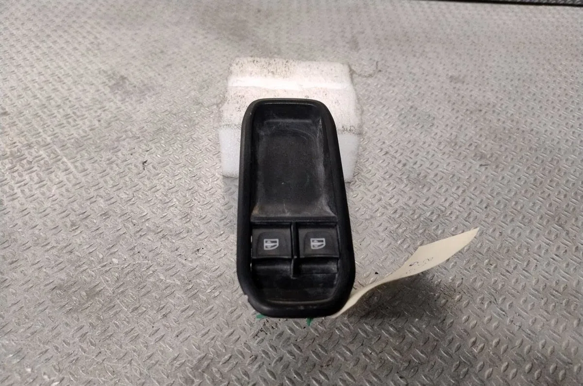 Commande lève-glace porte avant gauche RENAULT EXPRESS VAN  EXPRESS VAN occasion