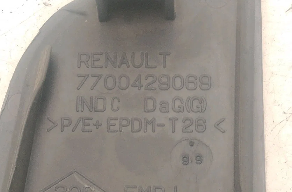Commande lève-glace porte avant gauche Renault MEGANE I (BA0-1_) 1.9 d eco (ba0a, ba0u, ba0r) (1996-2003) occasion