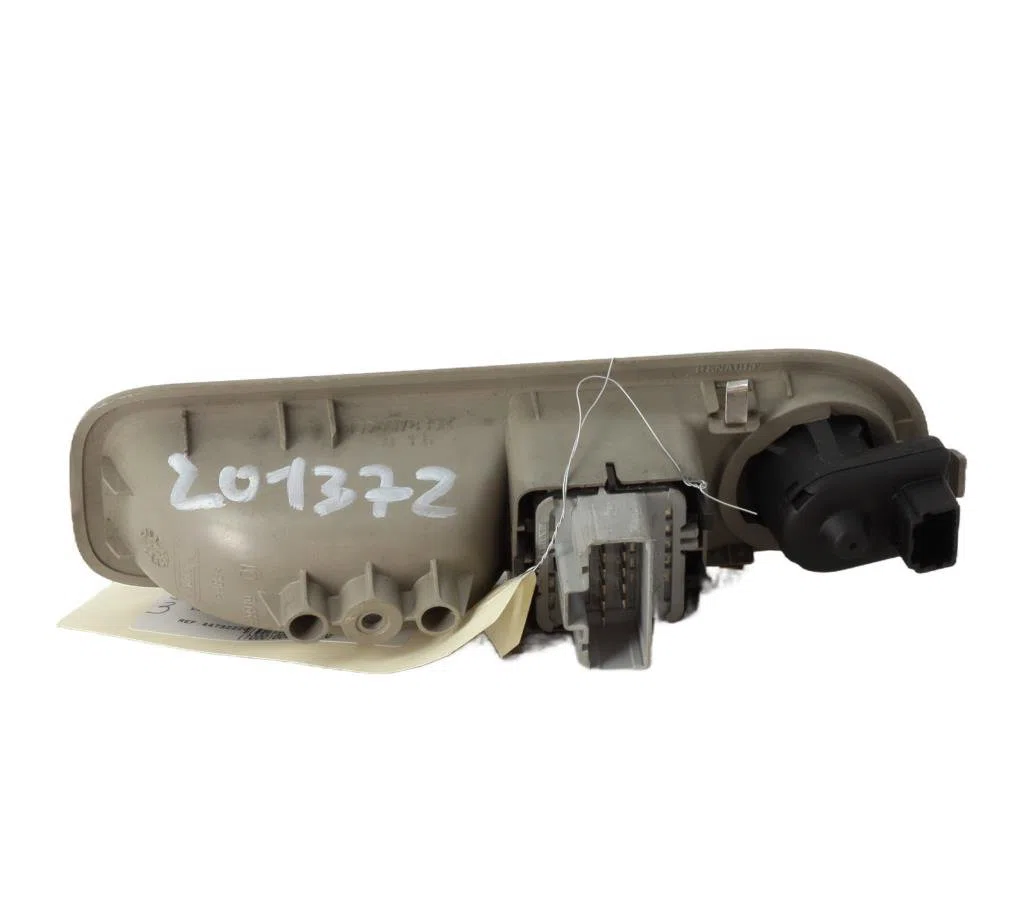 Commande lève-glace porte avant gauche Renault TWINGO II (CN0_) 1.5 dci 90 (2010) occasion