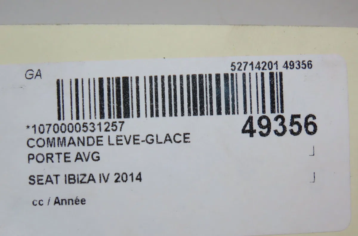 Commande lève-glace porte avant gauche Seat IBIZA IV (6J5, 6P1) 1.2 tsi (2010-2012) 5 portes occasion