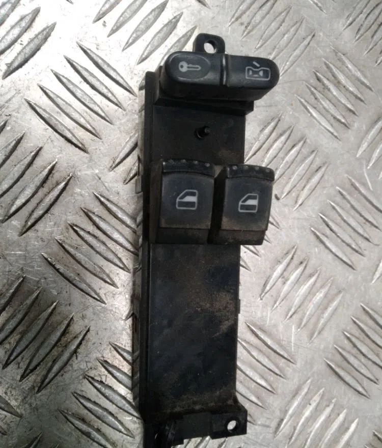 Commande lève-glace porte avant gauche Seat TOLEDO II (1M2) 1.9 tdi (1999-2004) occasion