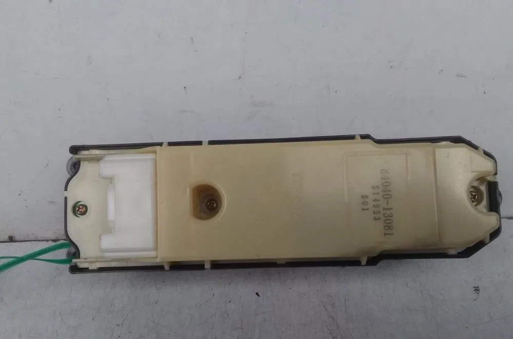 Commande lève-glace porte avant gauche TOYOTA COROLLA IX 2003 occasion