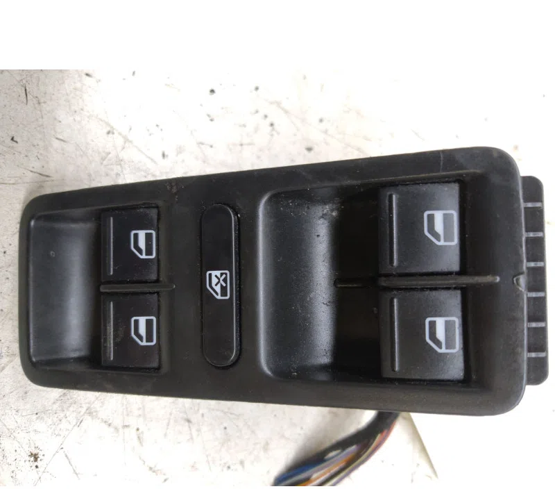 COMMANDE LEVE-GLACE PORTE AVANT GAUCHE VOLKSWAGEN POLO 1K4959857B