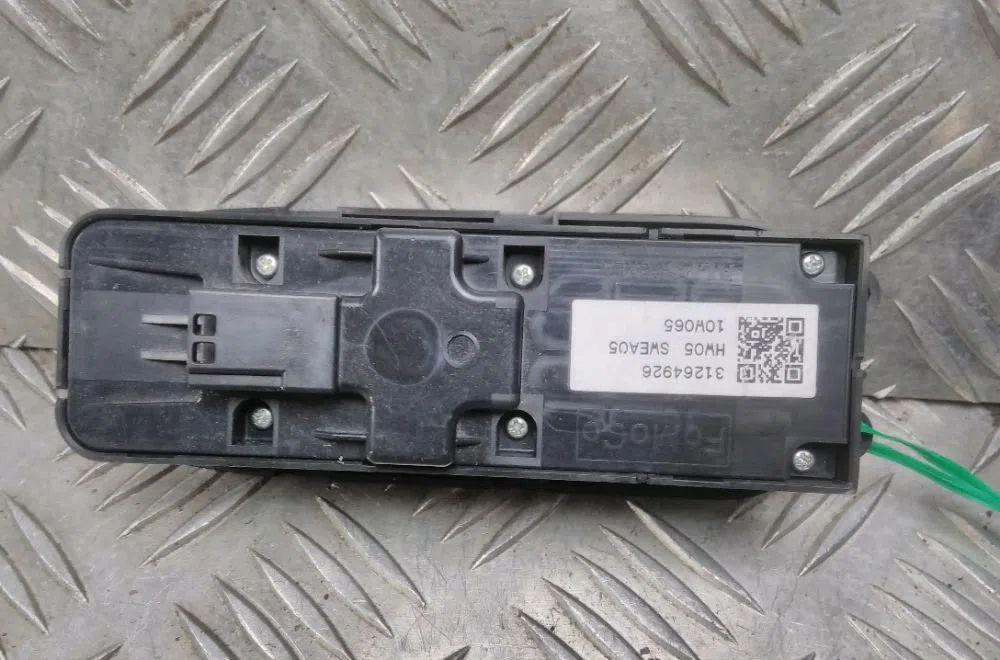 Commande lève-glace porte avant gauche Volvo C30 (533) D2 (2010-2012) occasion