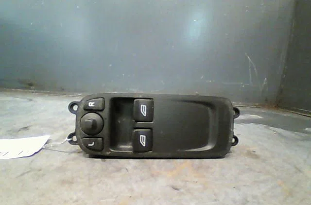 Commande lève-glace porte avant gauche VOLVO C30 Phase 1 12-2006--12-2009 occasion