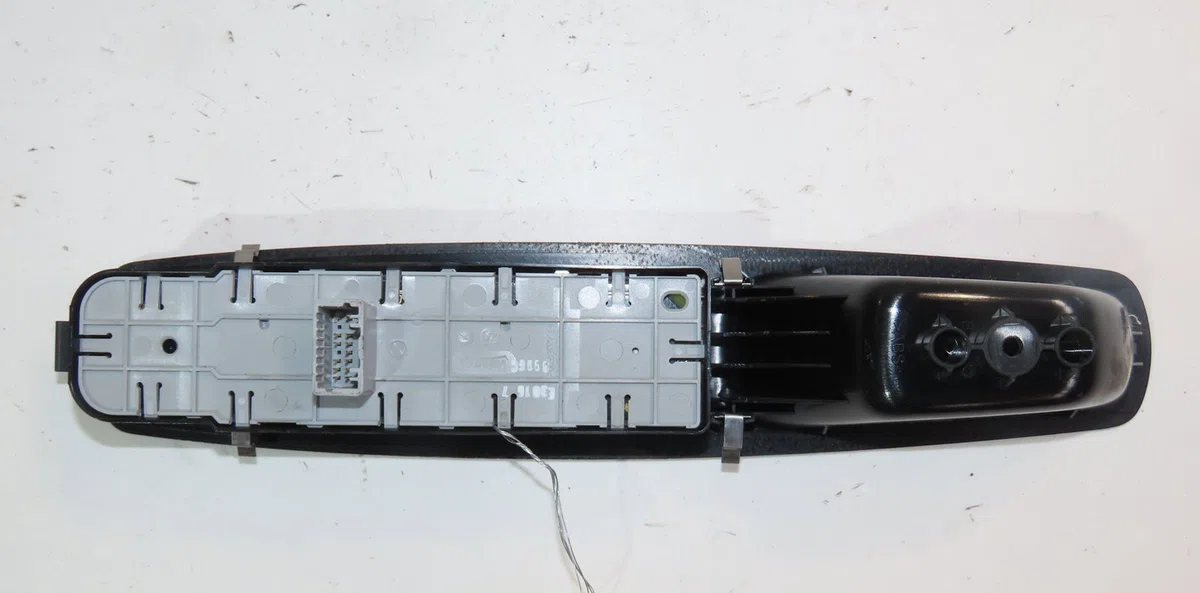 Commande retroviseur exterieur electrique gauche Opel INSIGNIA A A trois volumes (G09) 2.0 cdti (69) (2013-2017) occasio