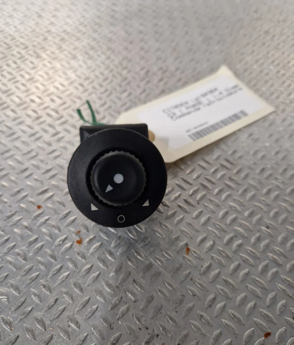 Commande rétroviseurs extérieures électriques CITROEN C3 1  C3 1 PHASE 1 occasion