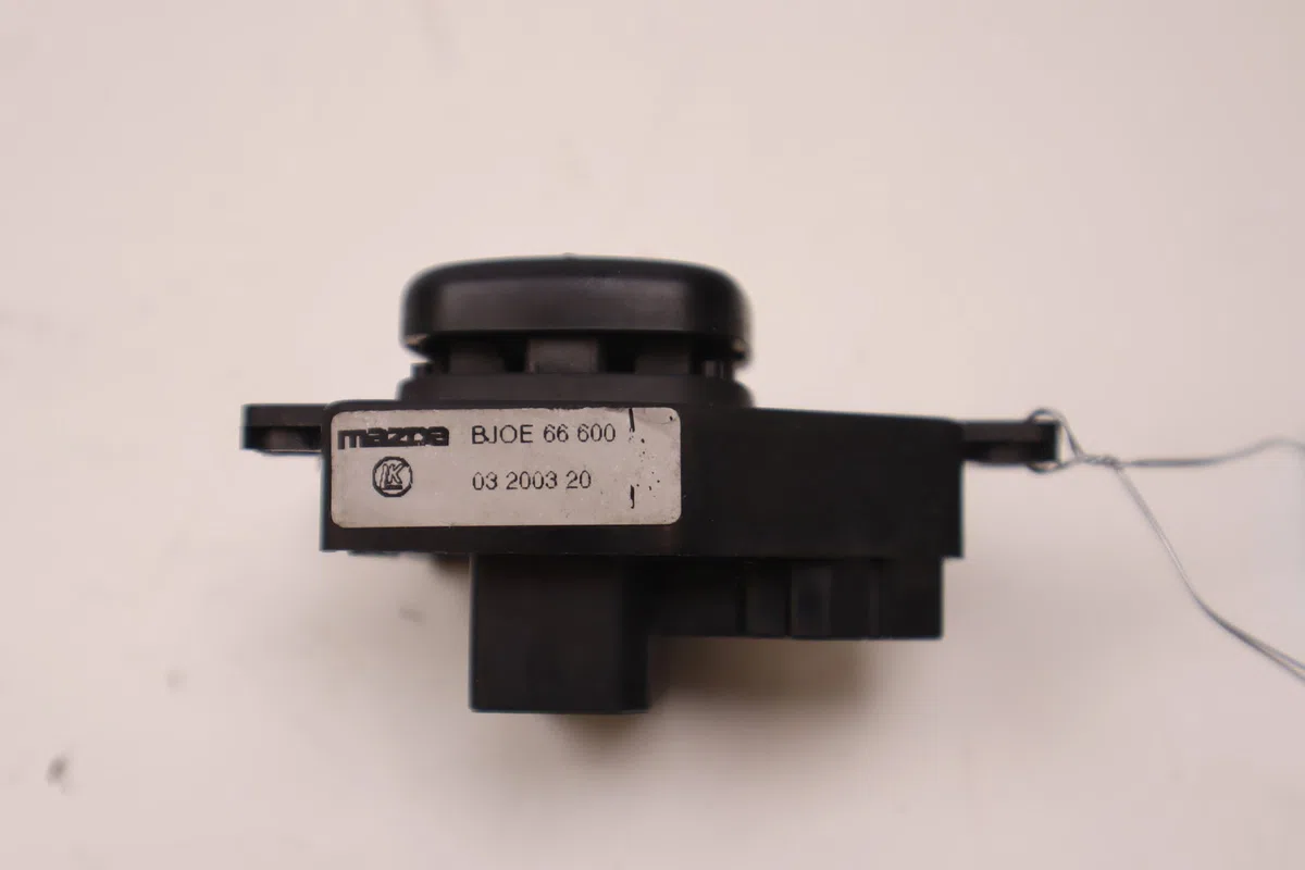Commande rétroviseurs extérieures électriques Mazda 323 F VI (BJ) 2.0 td (1998-2001) 5 portes occasion
