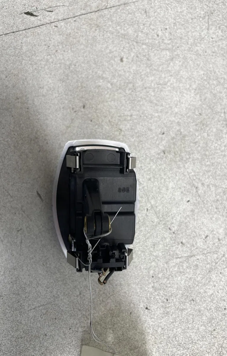 Commande toit ouvrant Alfa romeo GIULIETTA (940_) 1.4 tb (940.fya1a) (2014-2018) occasion — photo 3