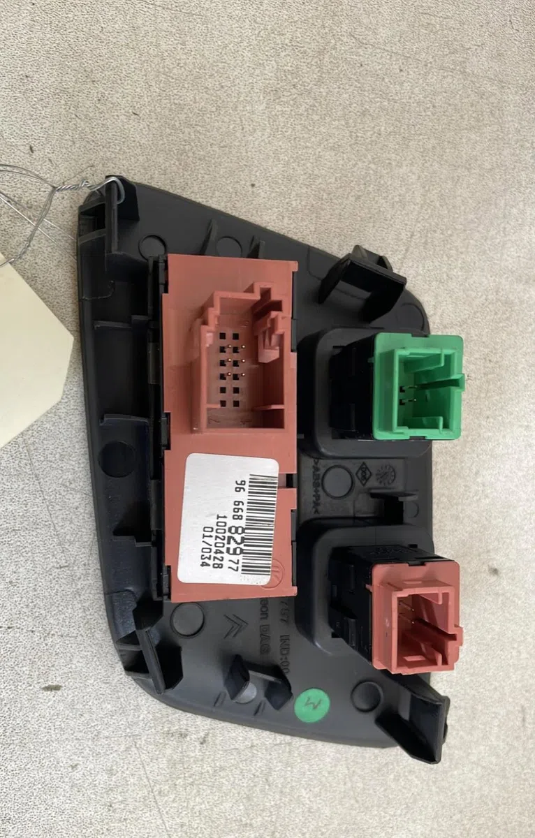 Commande toit ouvrant Citroen DS4 (NX_) 1.6 hdi 110 (2011-2015) occasion — photo 2