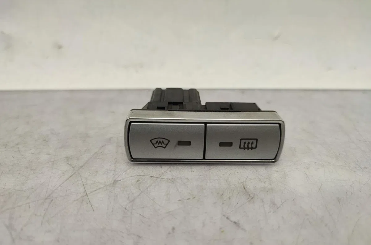 Commande toit ouvrant FORD MONDEO 2 occasion — photo 2