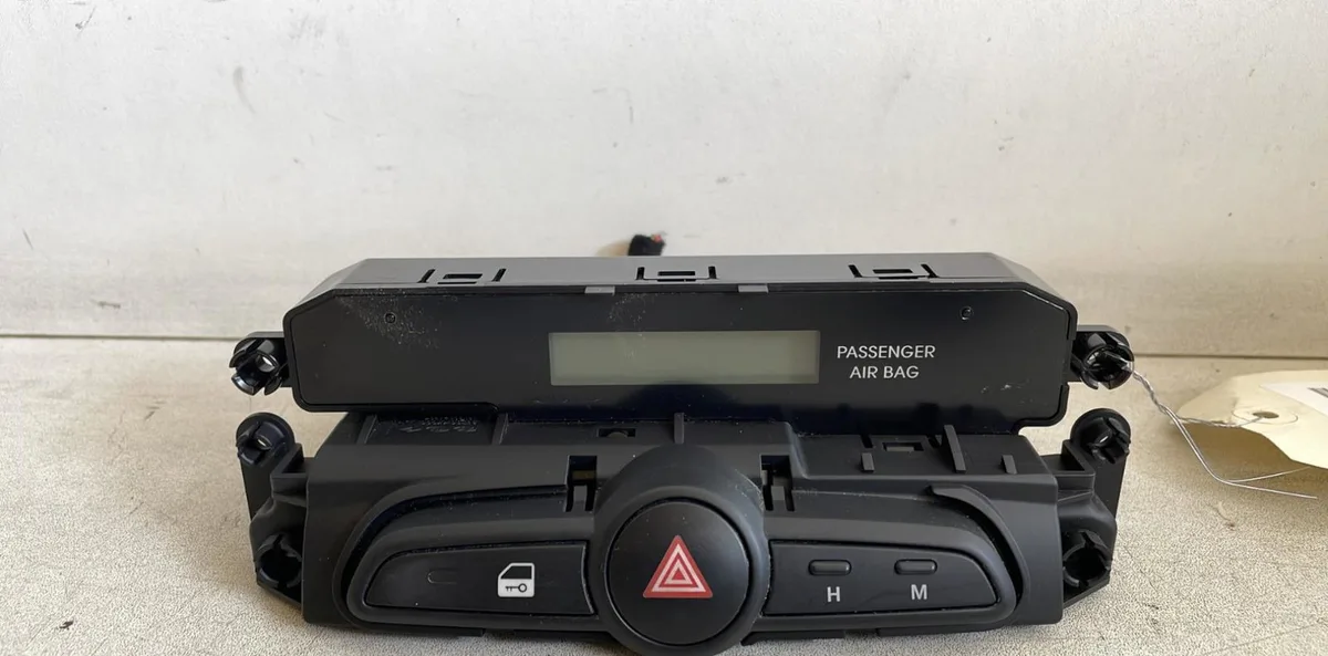 Commande toit ouvrant Hyundai Ix20 (JC) 1.6 crdi (2011-2019) occasion