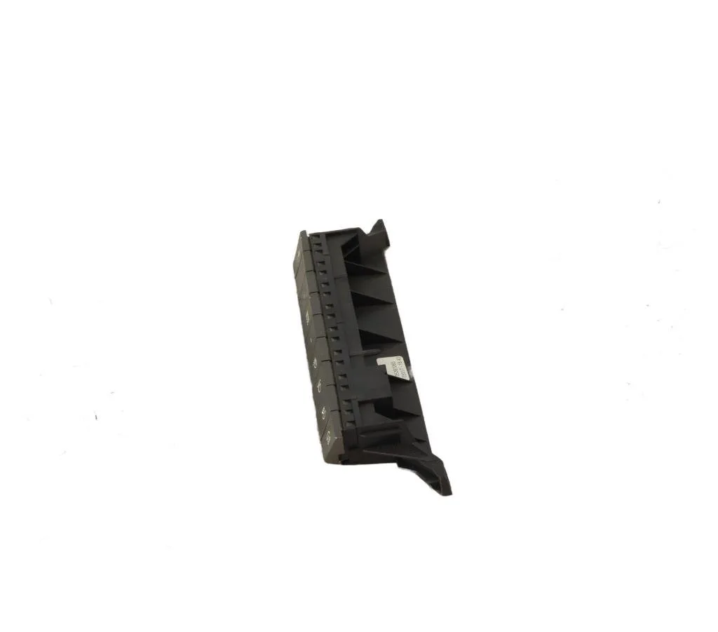 Commande toit ouvrant Lancia YPSILON (843_) 1.4 16v (843.axc11, 843.axc1b, 843.axc1a) (2003-2011) occasion
