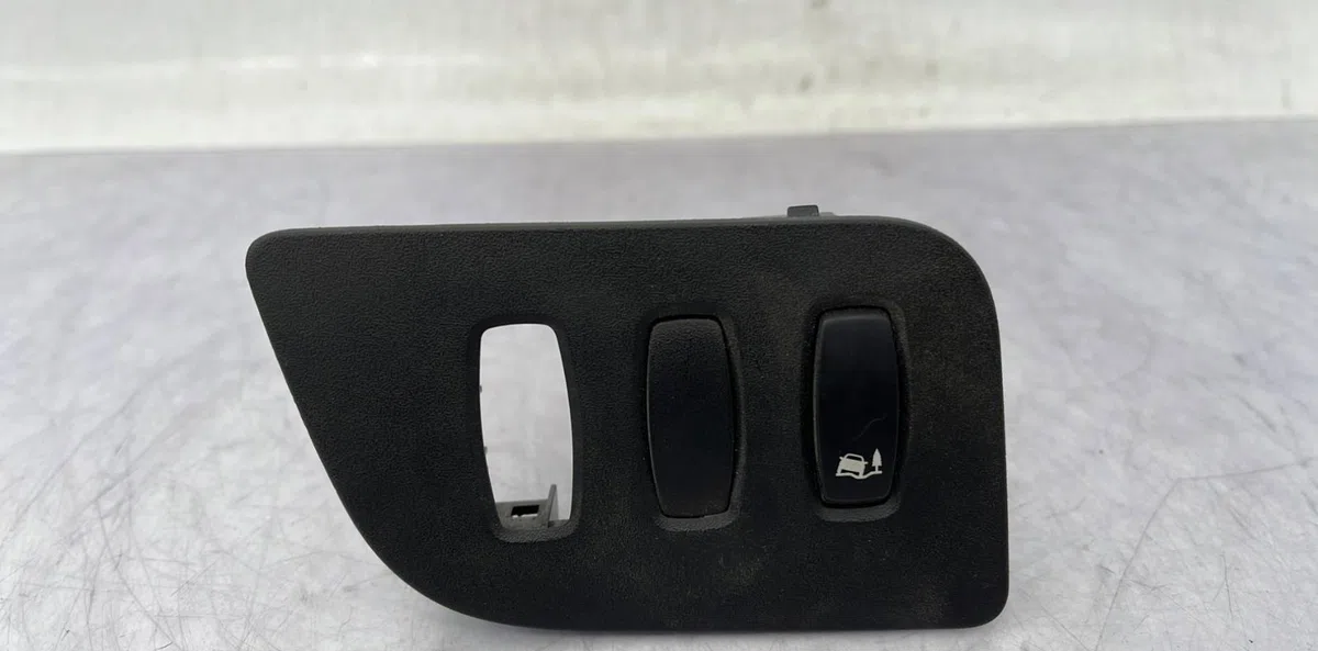 Commande toit ouvrant RENAULT KANGOO 2 PHASE 2 occasion — photo 2