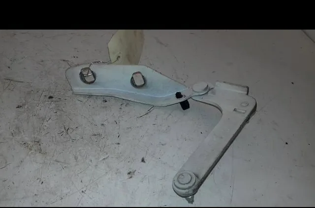 Compas d capot Ford C-MAX (DM2) 1.8 tdci (2007-2010) 5 portes occasion