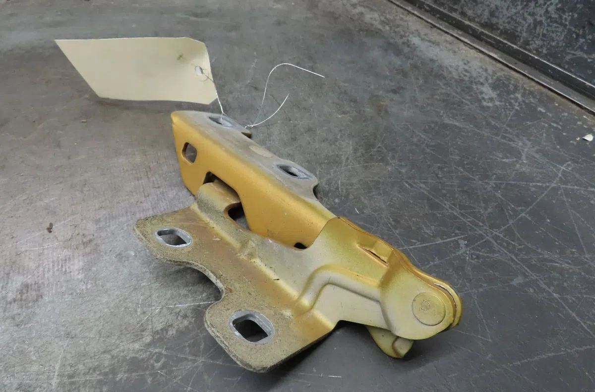 Compas g capot Renault CLIO II (BB_, CB_) 1.5 dci (b-cb07) (2001-2009) 3 portes occasion