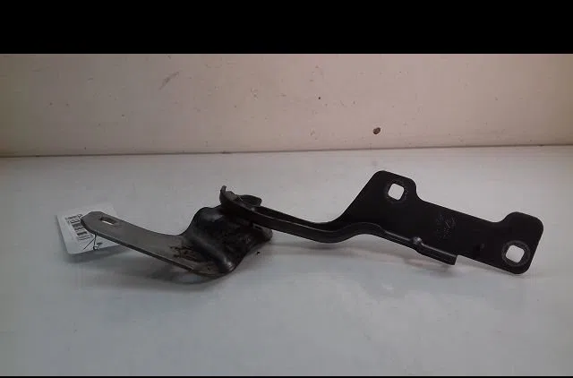 Compas g capot Renault CLIO III (BR0-1, CR0-1) 1.5 dci (c-br0g, c-br1g) (2005-2012) 5 portes occasion
