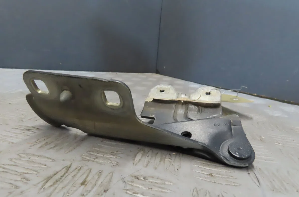 Compas g capot Renault LAGUNA II (BG0-1_) 1.9 dci (2001-2007) occasion