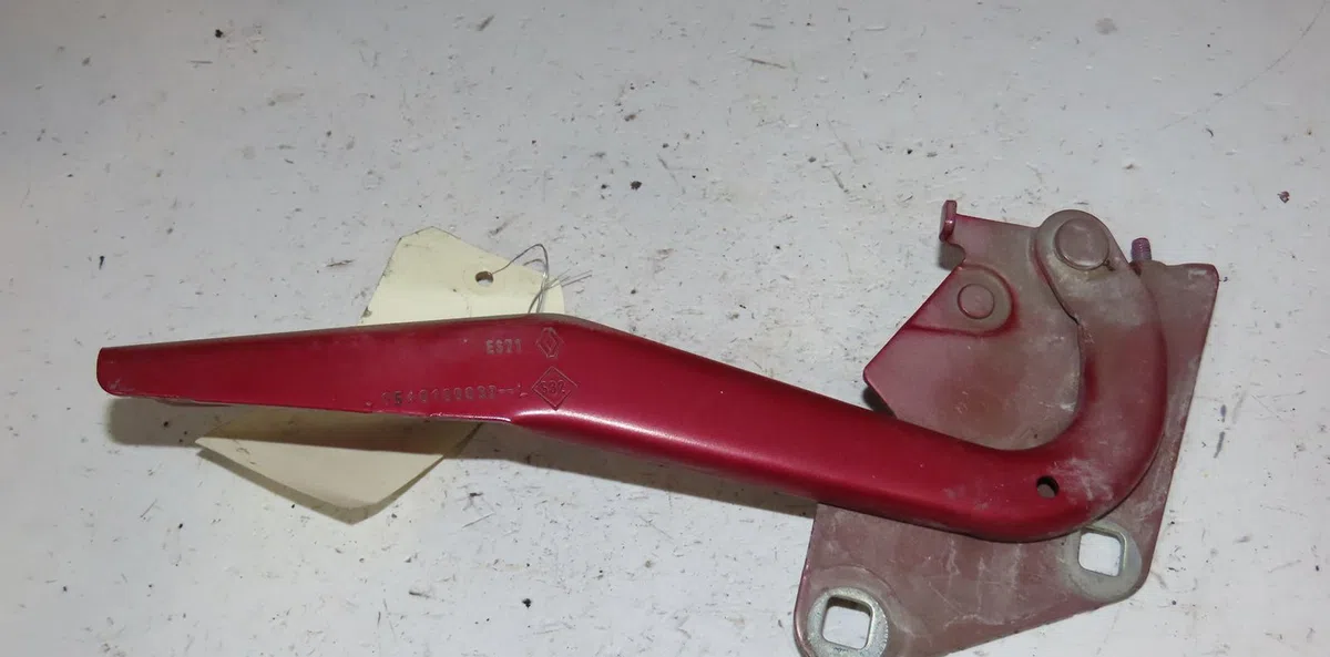 Compas g capot Renault MEGANE III 3-5 portes (BZ0-1_, B3_) 1.9 dci (bz0n, bz0j) (2008) occasion