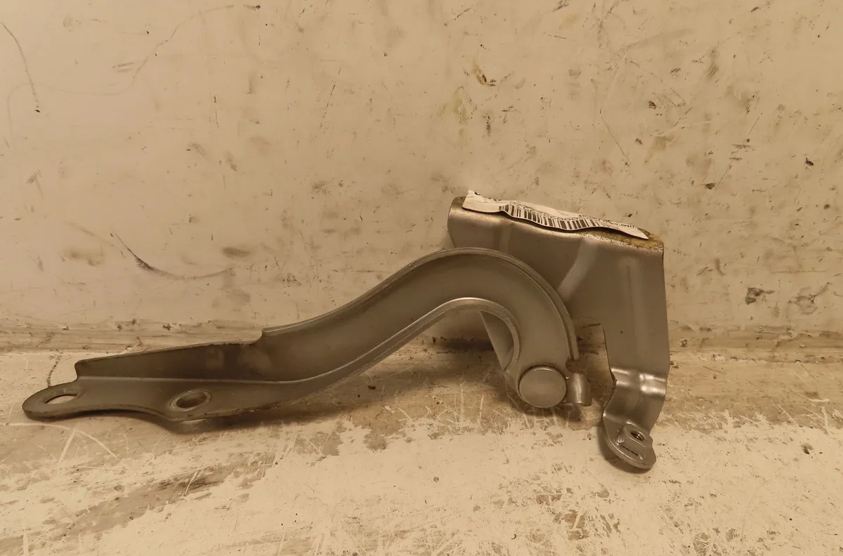 Compas g capot Toyota AVENSIS Break (_T27_) 2.0 d-4d (adt270_) (2011-2018) occasion