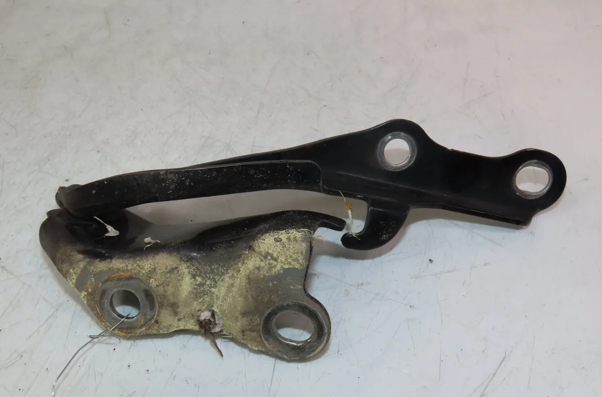 Compas g capot Toyota RAV 4 II (_A2_) 2.0 4wd (aca21, aca20) (2000-2005) occasion
