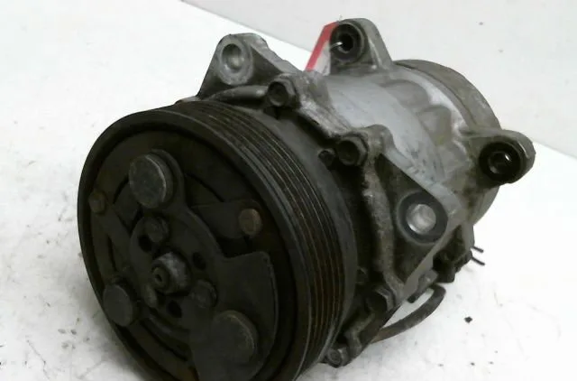 Compresseur air conditionne Audi TT (8N3) 1.8 t quattro (1998-2006) occasion