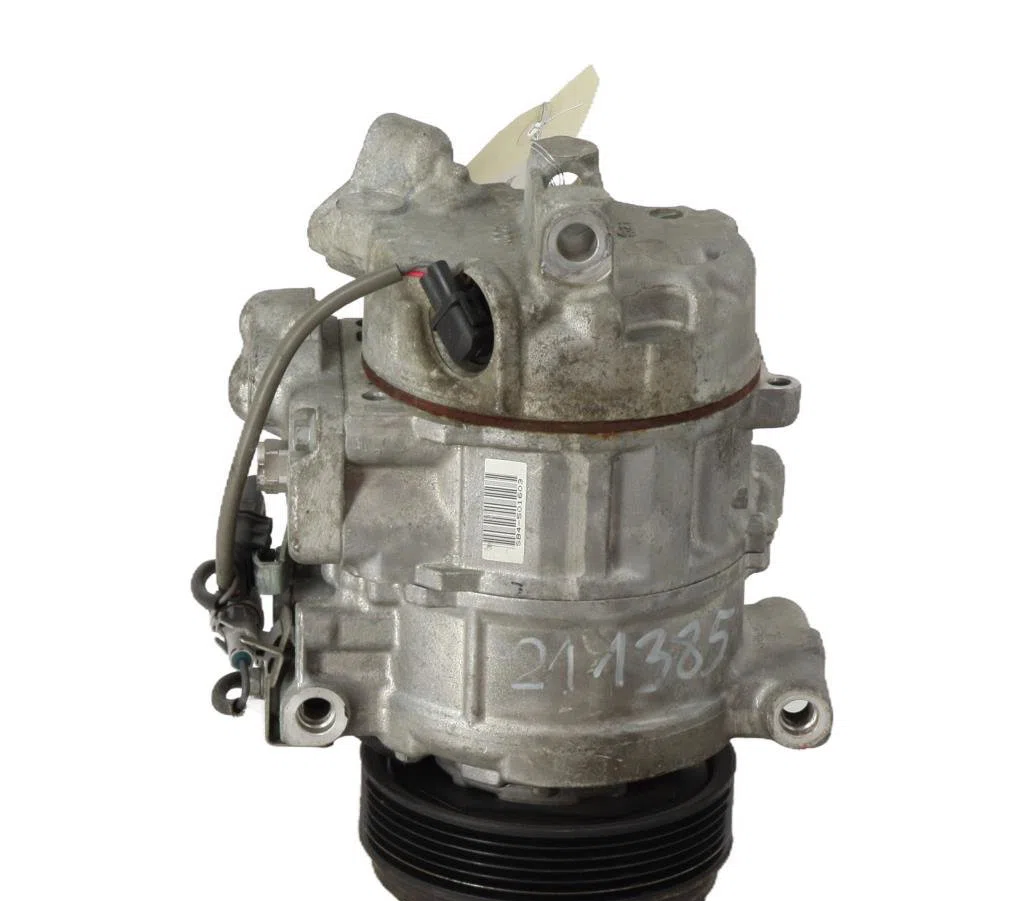 Compresseur air conditionne BMW SERIE 1 E82  SERIE 1 E82 COUPE occasion — photo 2